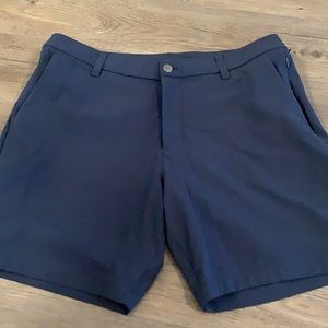Men’s lulu lemon shorts